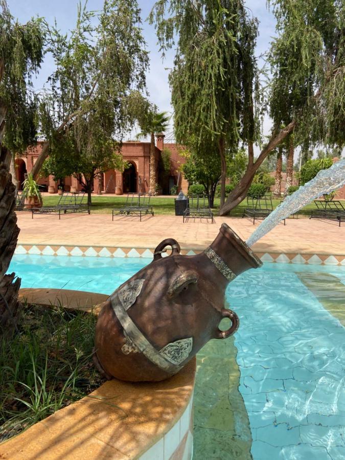 Les Jardins De Marrakech Hotel Ouled Moumen Exterior foto