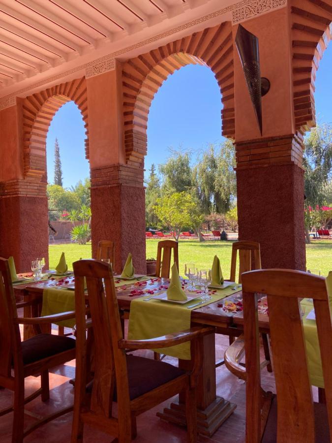 Les Jardins De Marrakech Hotel Ouled Moumen Exterior foto