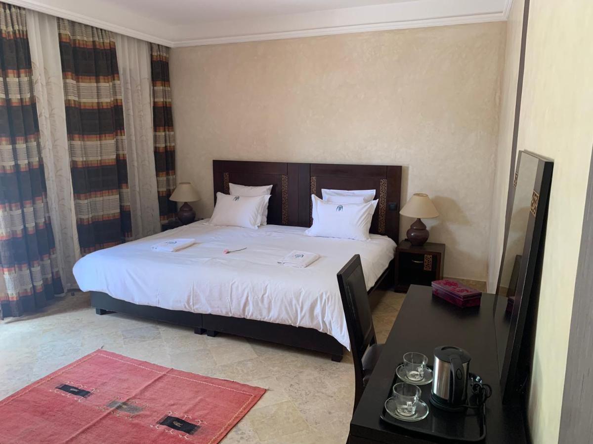 Les Jardins De Marrakech Hotel Ouled Moumen Exterior foto
