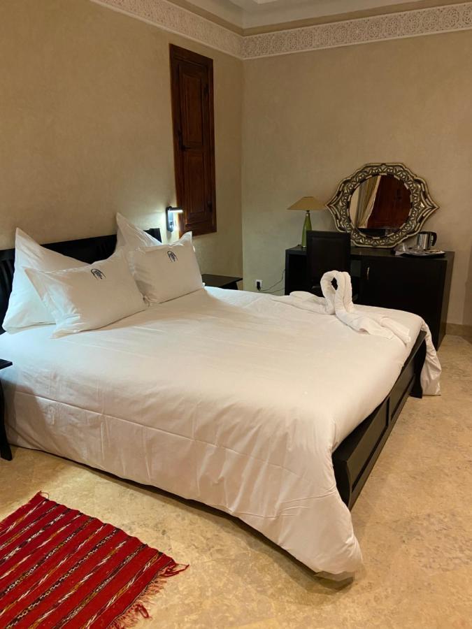 Les Jardins De Marrakech Hotel Ouled Moumen Exterior foto