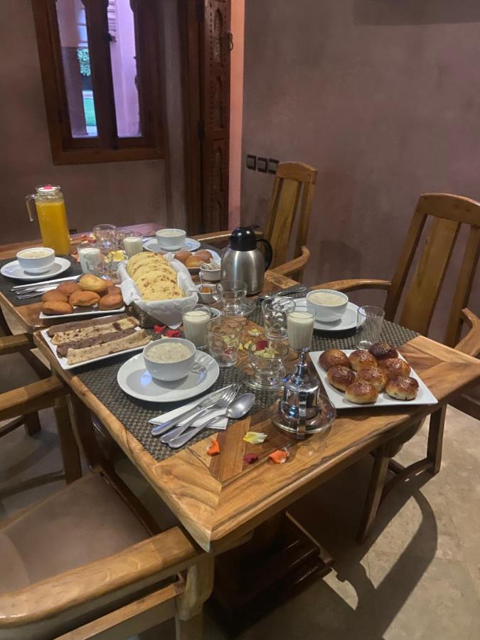 Les Jardins De Marrakech Hotel Ouled Moumen Exterior foto